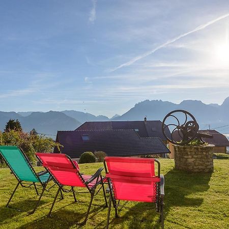 St Jorioz- Cosy Chalet Vue Lac Et Montagnes - Lla Selections By Location Lac Annecy سان جوريوز المظهر الخارجي الصورة